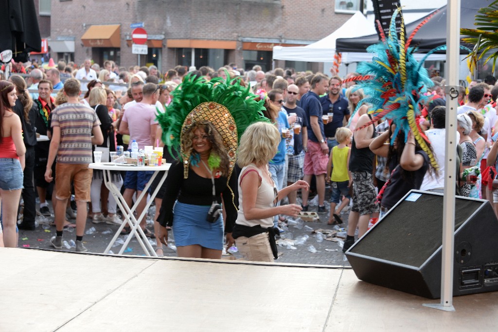 ../Images/Zomercarnaval Noordwijkerhout 354.jpg